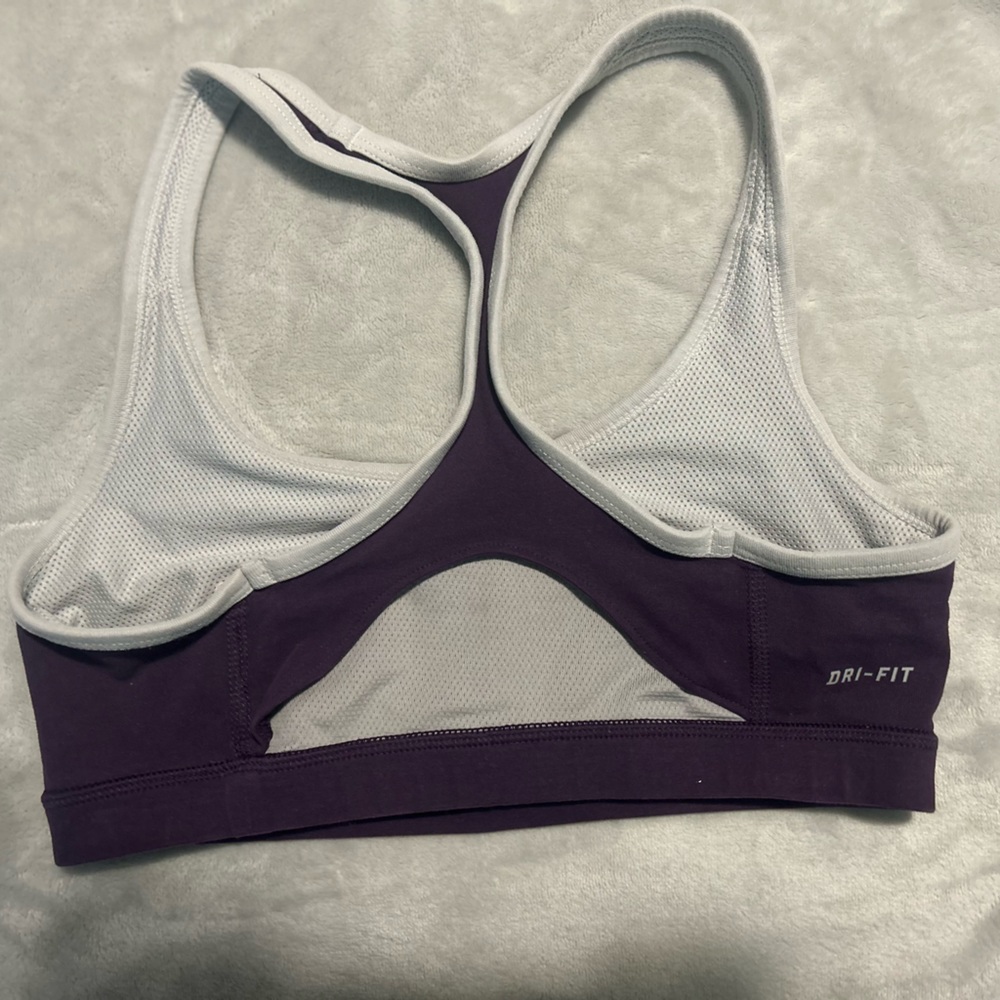 *4/$20* Nike Dri fit purple/gray reversible sports bra women’s size medium - Picture 3 of 6